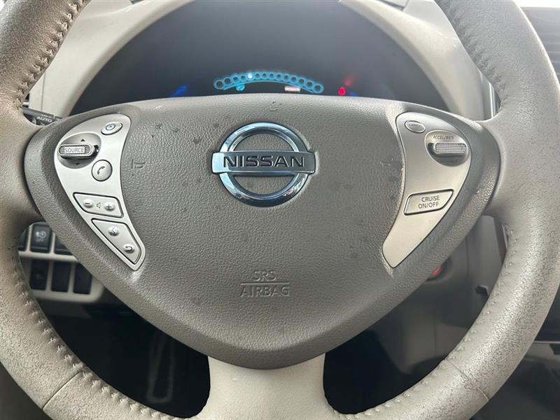 2012 NISSAN LEAF SL