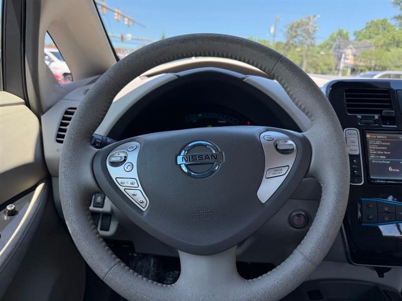 2012 NISSAN LEAF SL