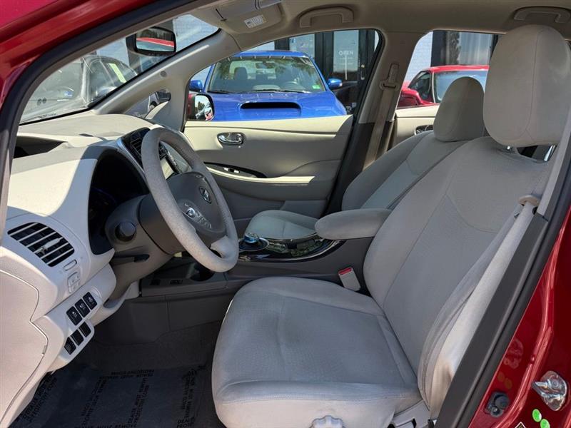 2012 NISSAN LEAF SL