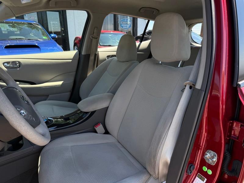 2012 NISSAN LEAF SL