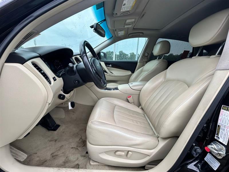 2017 INFINITI QX50 