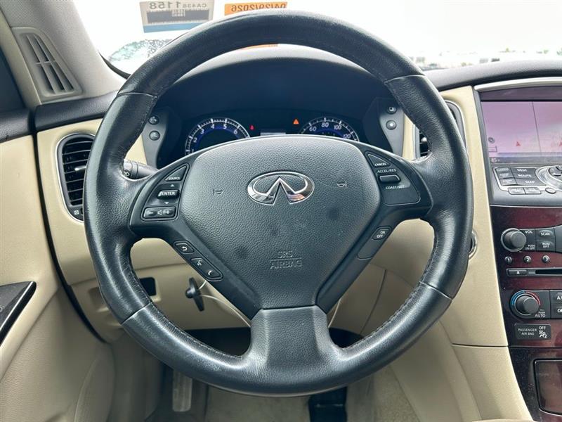 2017 INFINITI QX50 