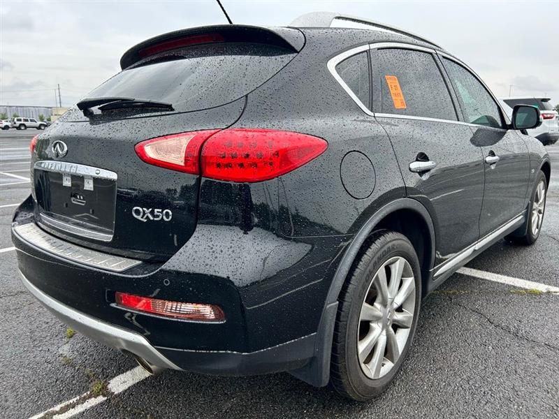 2017 INFINITI QX50 
