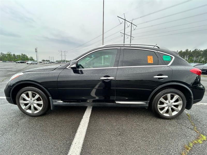 2017 INFINITI QX50 