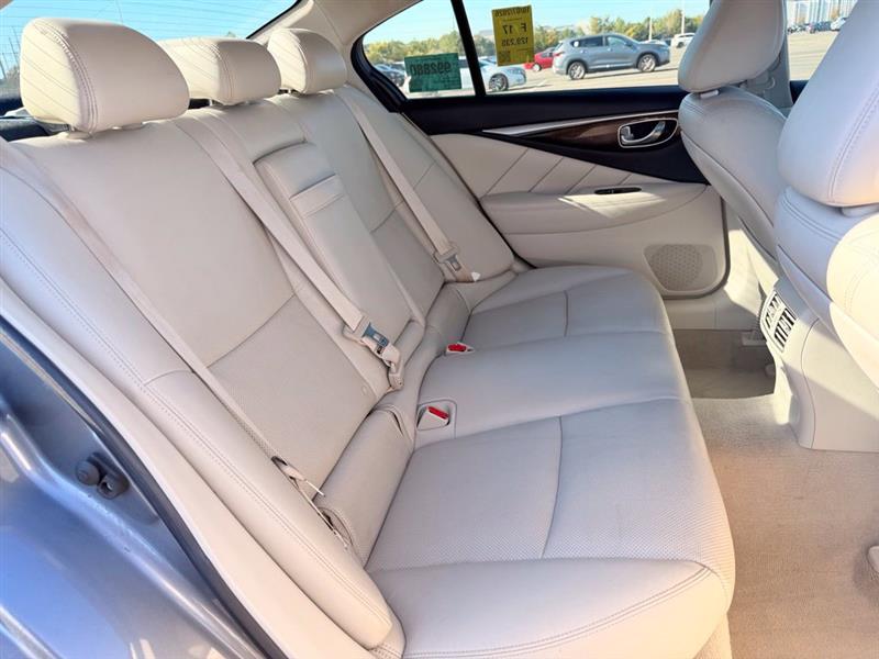 2017 INFINITI Q50 3.0T PREMIUM