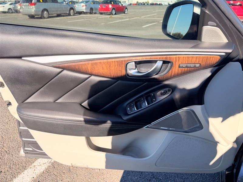 2017 INFINITI Q50 3.0T PREMIUM