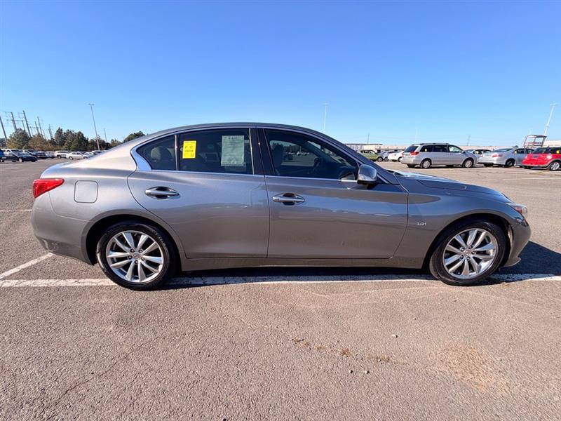 2017 INFINITI Q50 3.0T PREMIUM