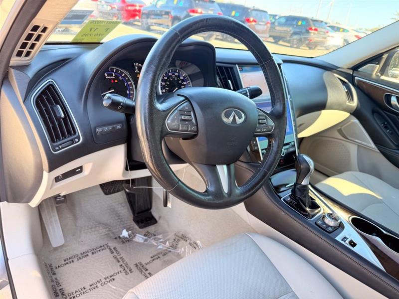 2017 INFINITI Q50 3.0T PREMIUM