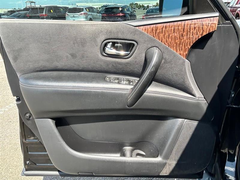 2017 NISSAN ARMADA SV