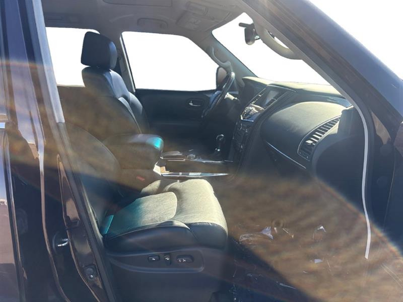 2015 INFINITI QX80 