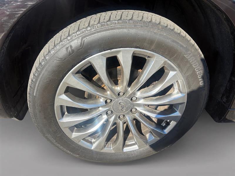 2015 INFINITI QX80 
