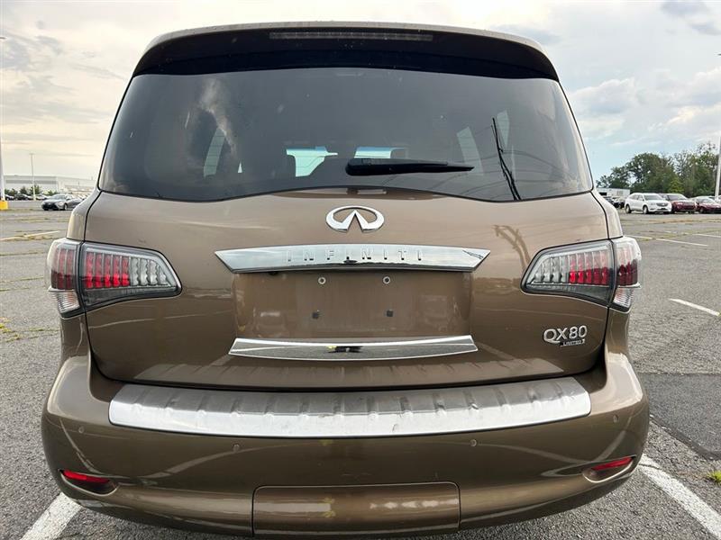 2017 INFINITI QX80 LIMITED