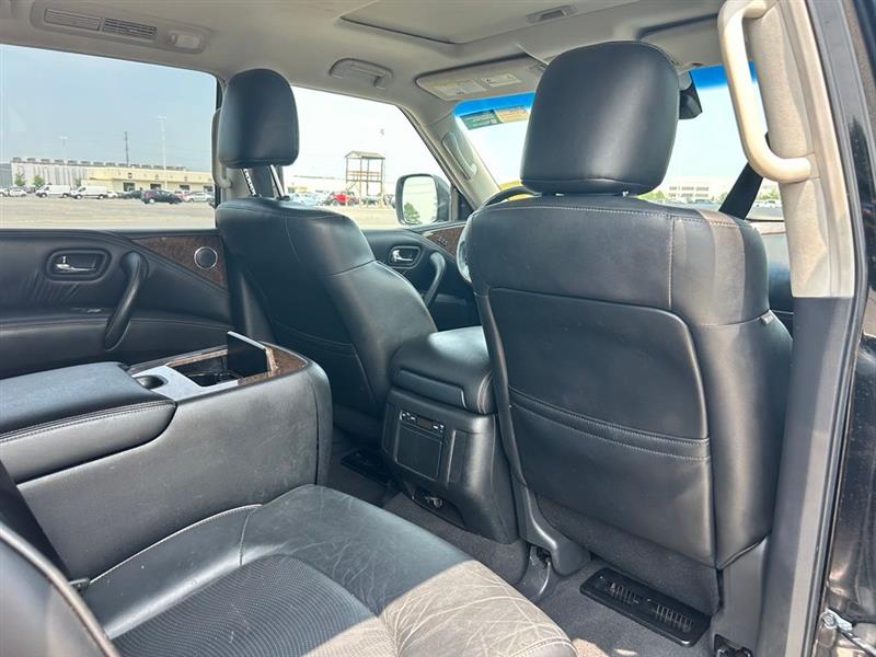 2017 INFINITI QX80 