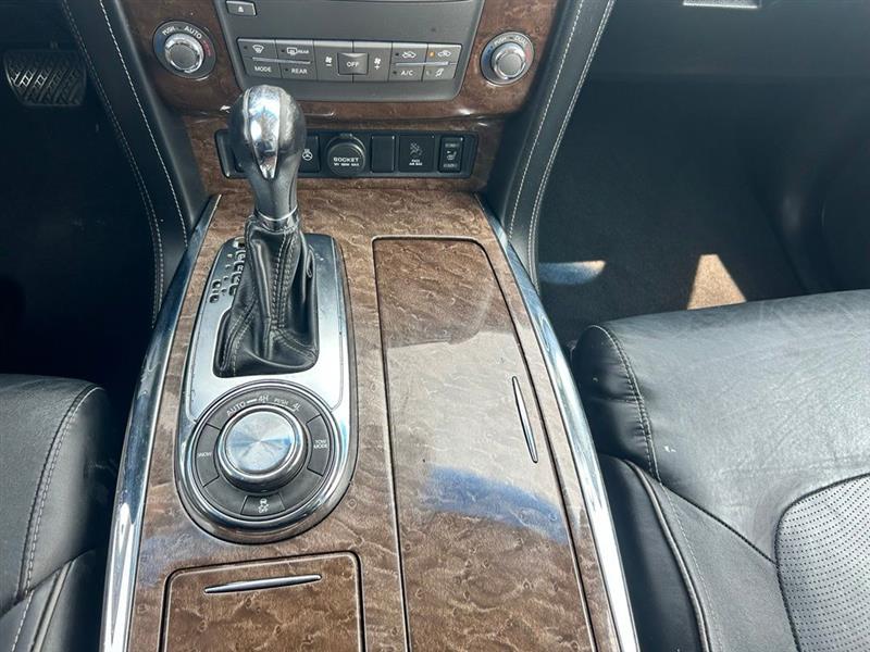 2017 INFINITI QX80 