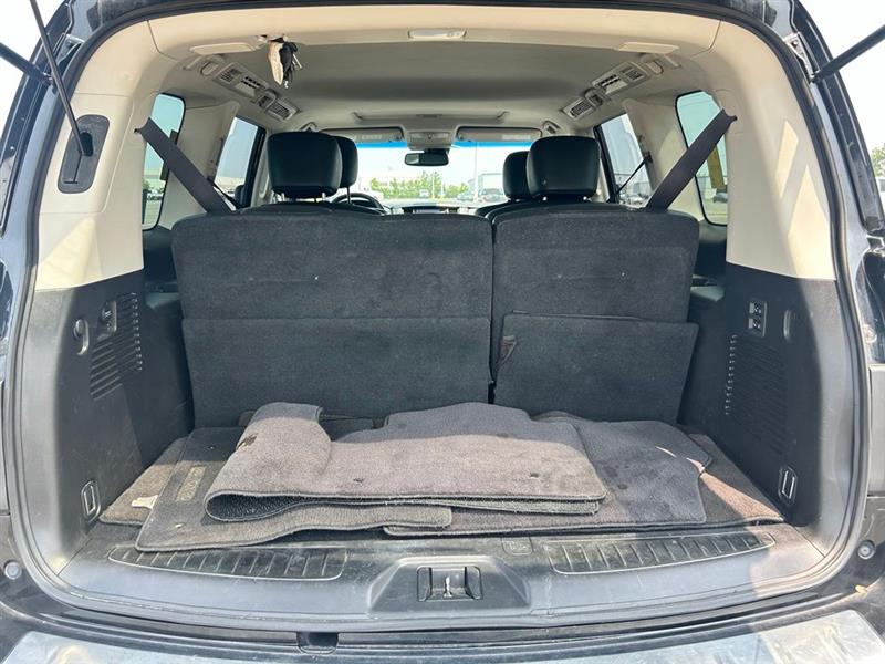 2017 INFINITI QX80 