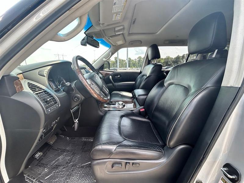 2017 INFINITI QX80 