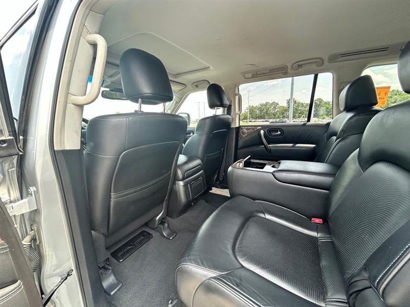 2017 INFINITI QX80 