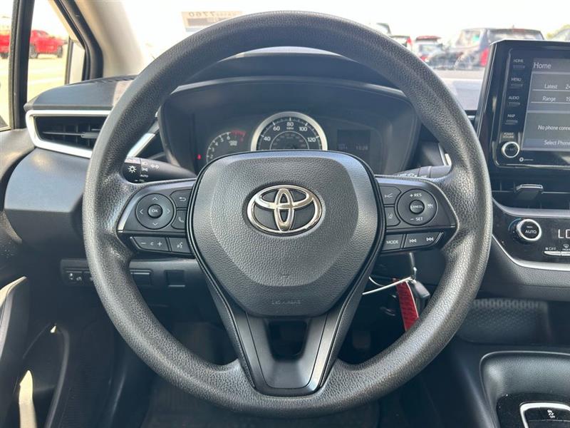 2022 TOYOTA COROLLA LE