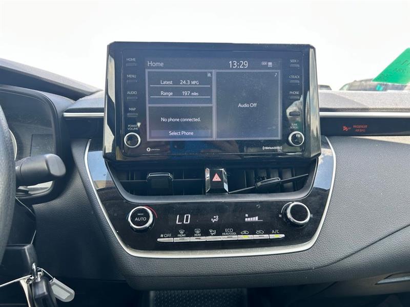2022 TOYOTA COROLLA LE
