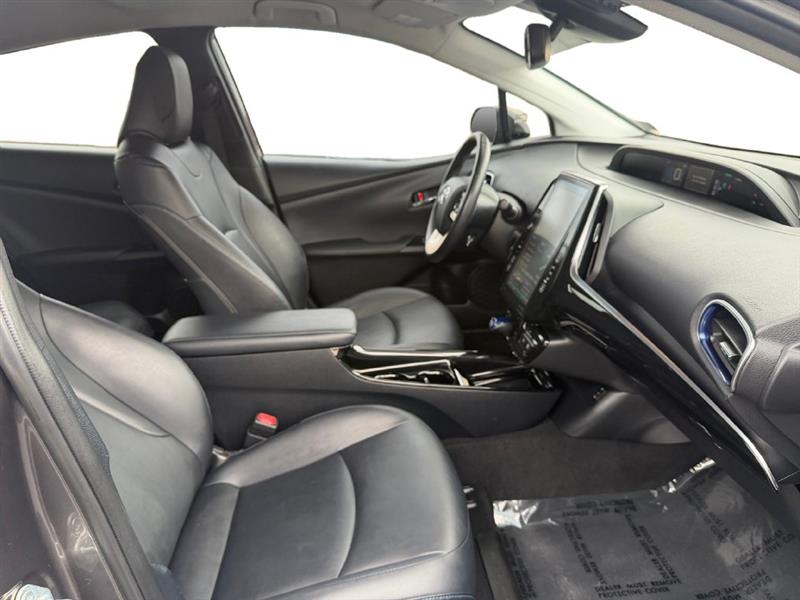 2018 TOYOTA PRIUS FOUR TOURING