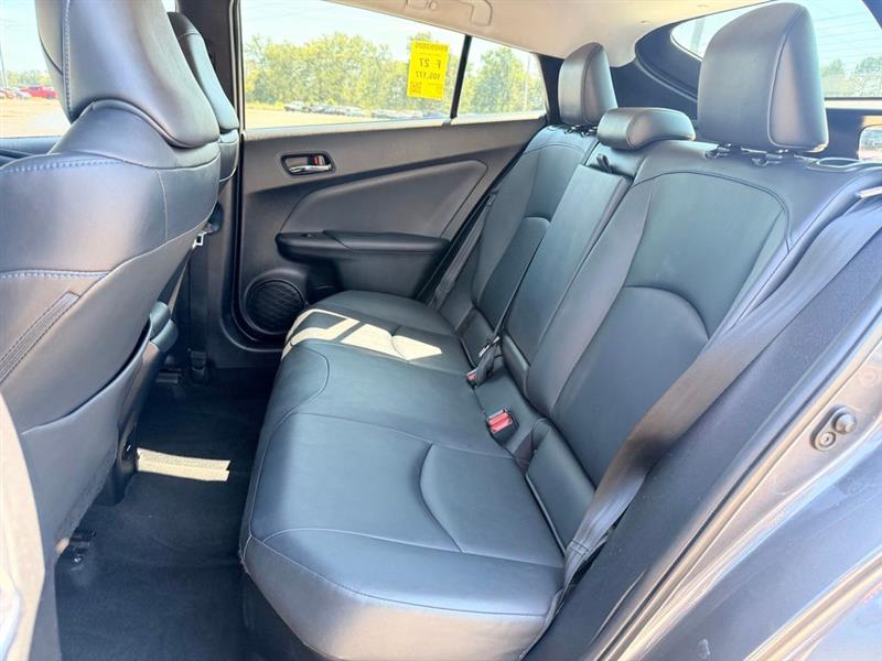 2018 TOYOTA PRIUS FOUR TOURING