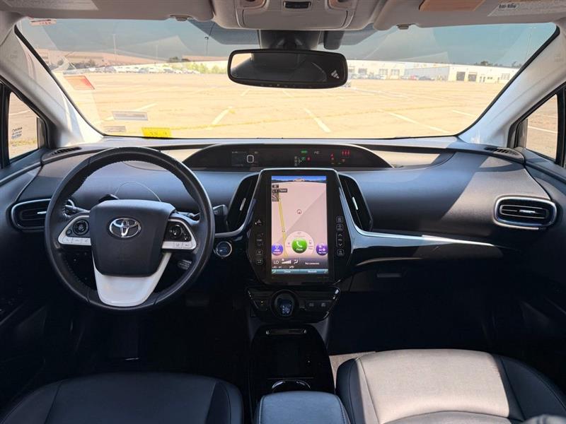 2018 TOYOTA PRIUS FOUR TOURING