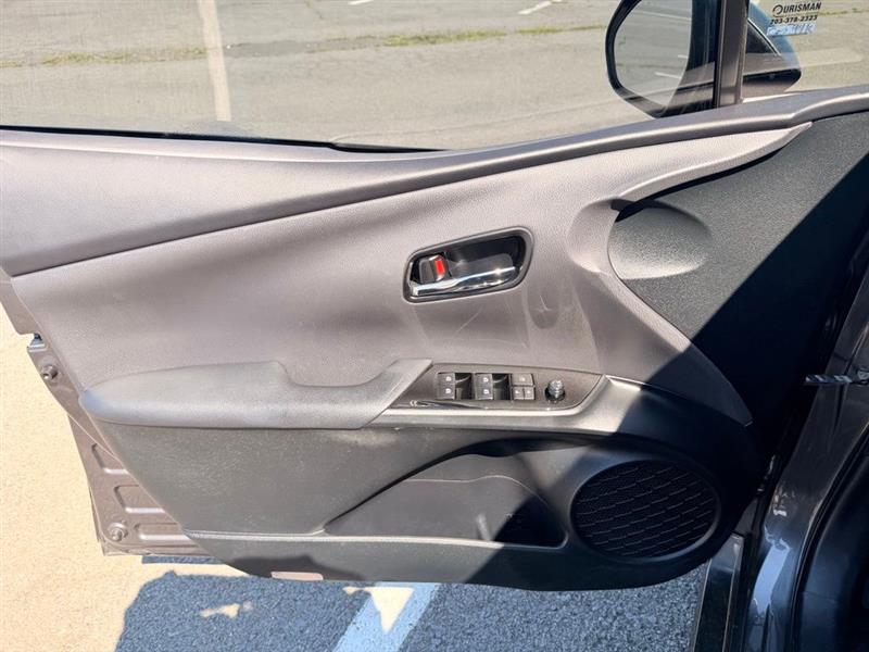 2018 TOYOTA PRIUS FOUR TOURING