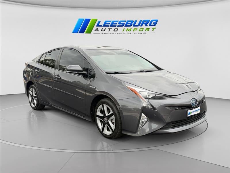 2018 TOYOTA PRIUS FOUR TOURING