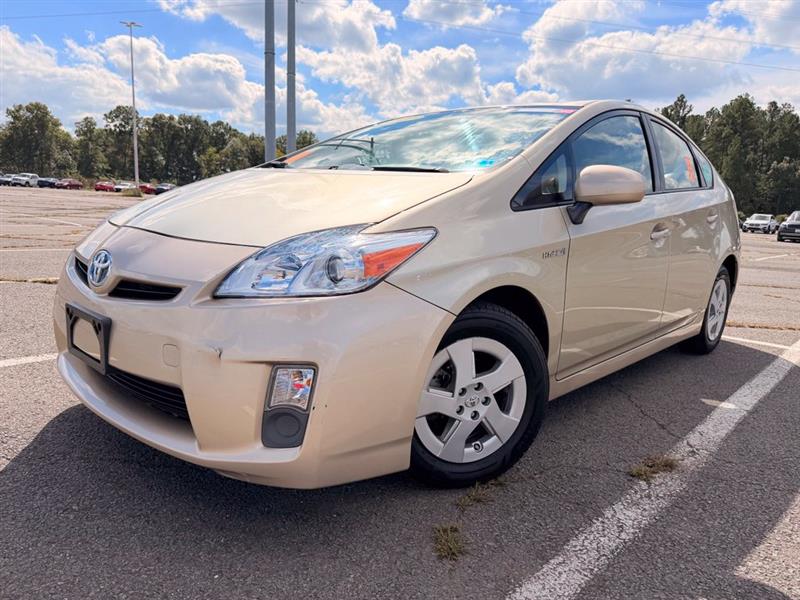2010 TOYOTA PRIUS III