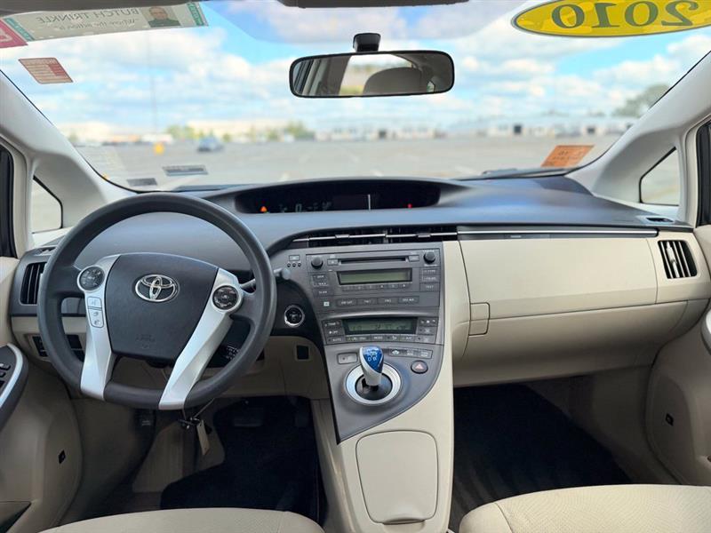 2010 TOYOTA PRIUS III