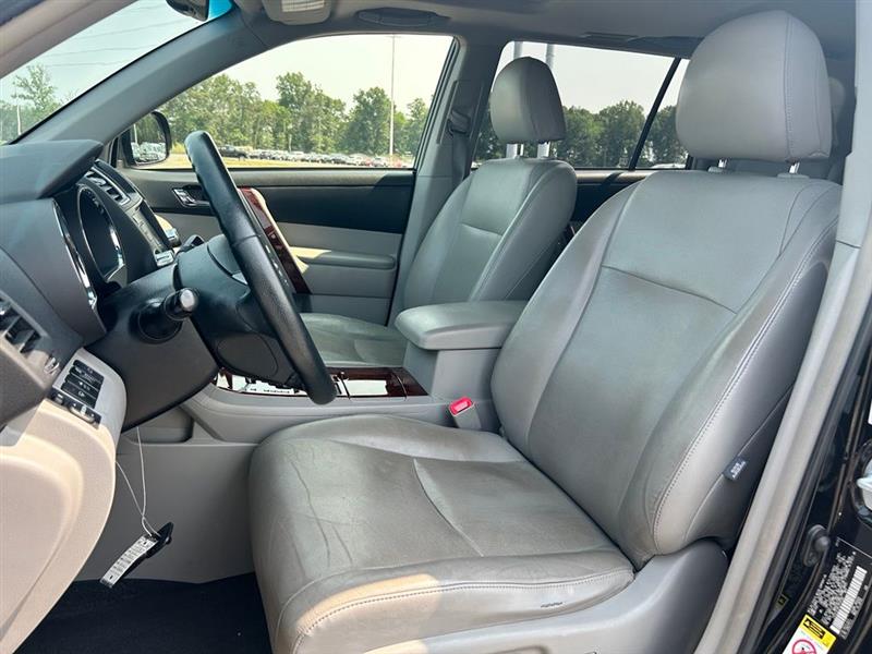 2012 TOYOTA HIGHLANDER HYBRID LIMITED