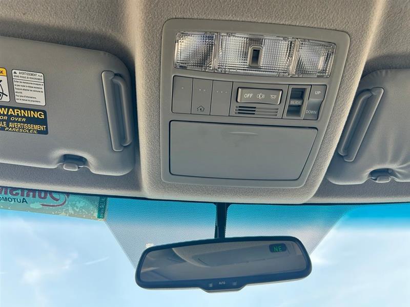 2012 TOYOTA HIGHLANDER HYBRID LIMITED
