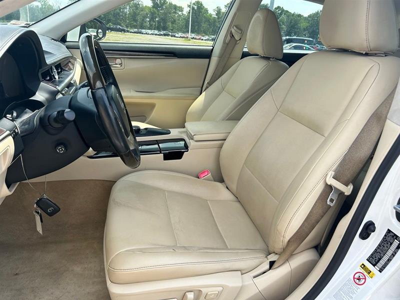 2013 LEXUS ES350 