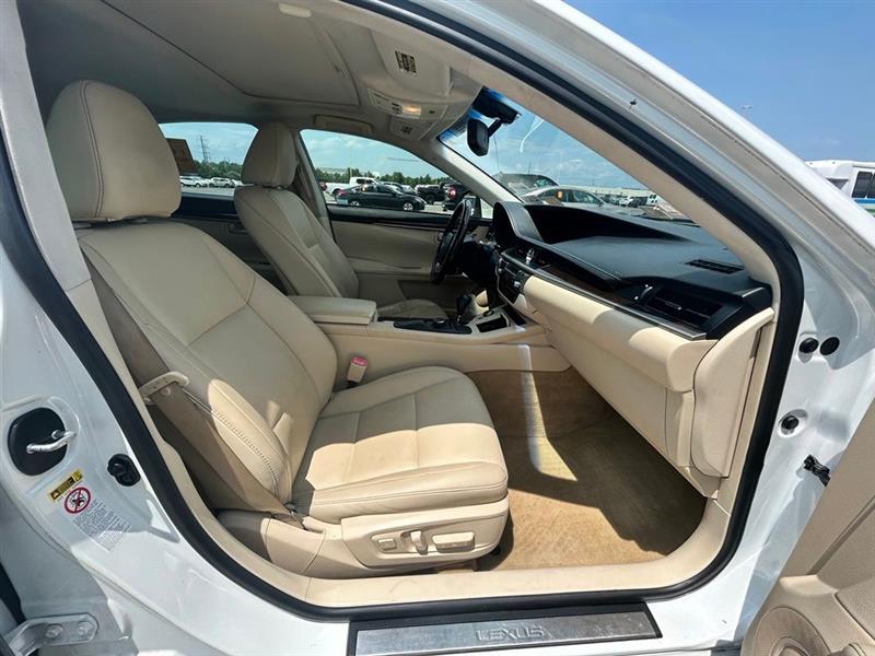 2013 LEXUS ES350 