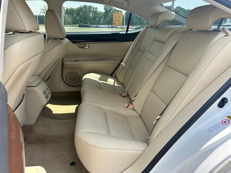 2013 LEXUS ES350 