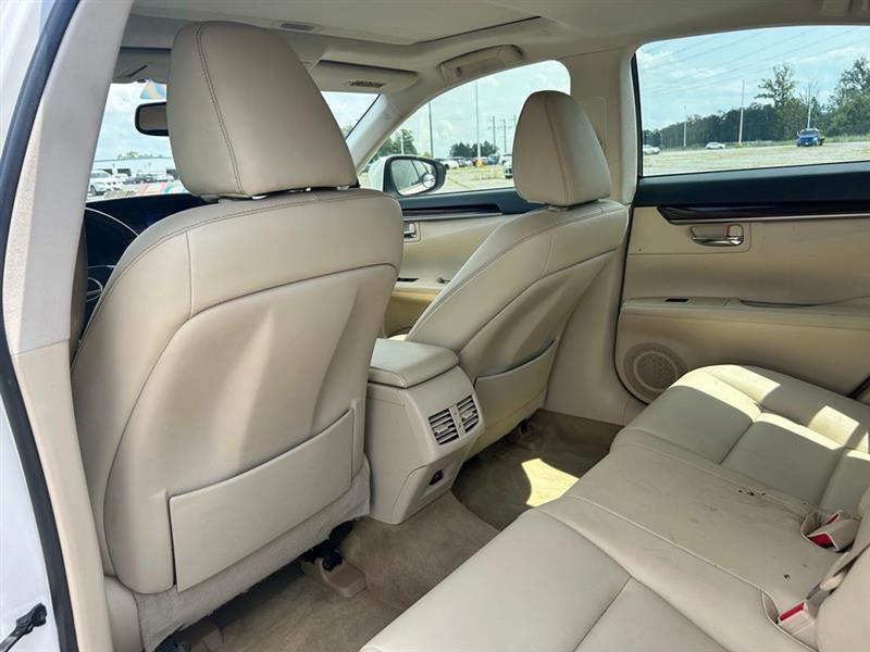 2013 LEXUS ES350 