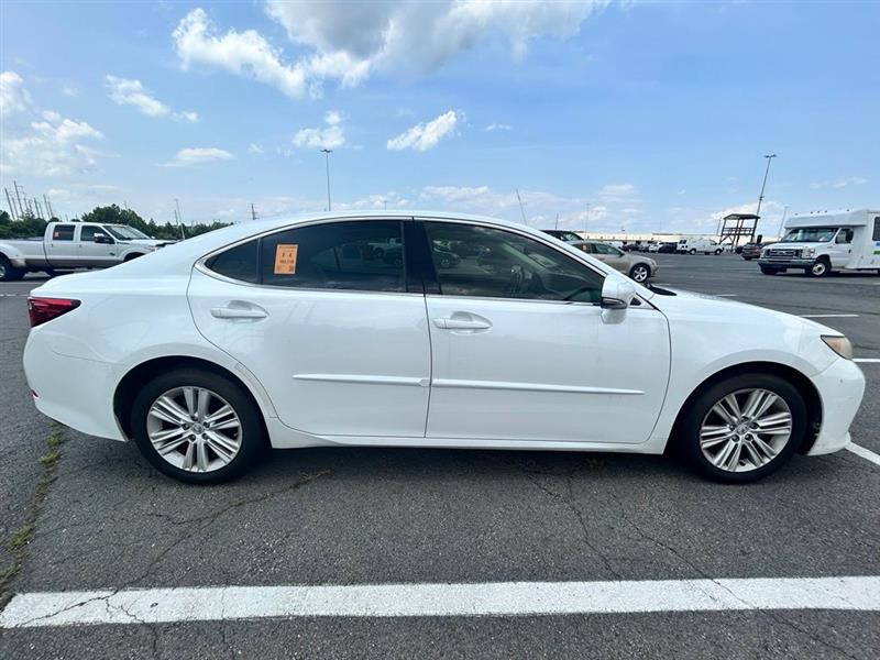 2013 LEXUS ES350 