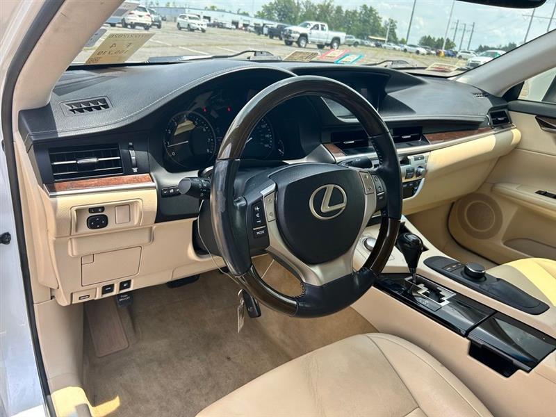 2013 LEXUS ES350 