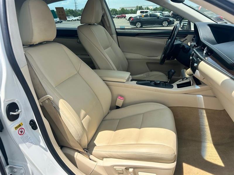 2013 LEXUS ES350 