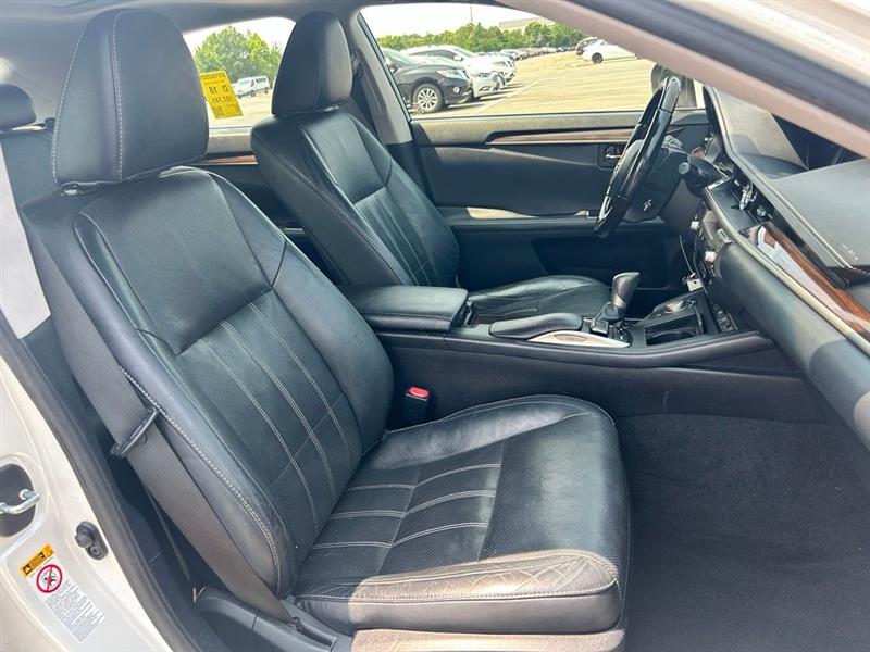 2016 LEXUS ES350 