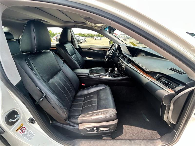 2016 LEXUS ES350 