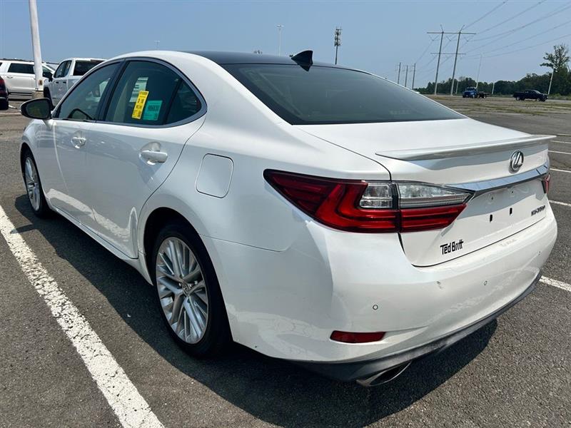 2016 LEXUS ES350 