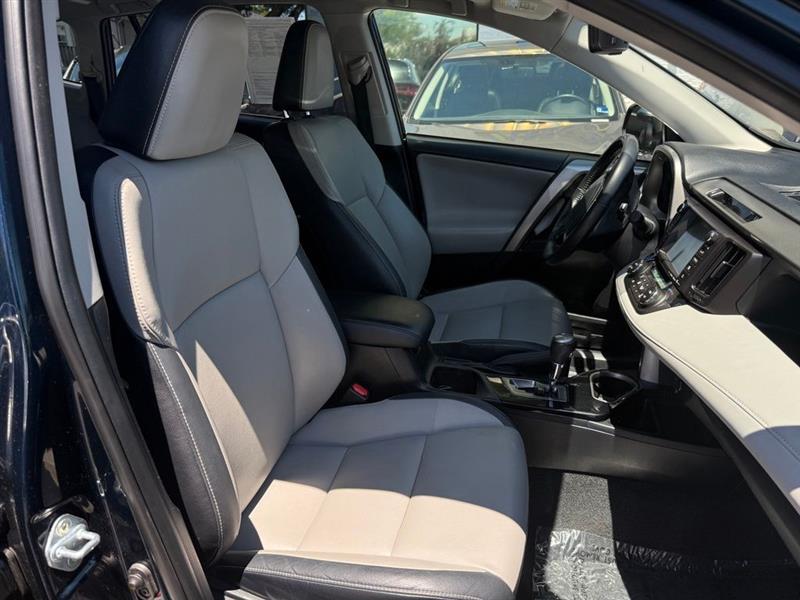 2018 TOYOTA RAV4 HYBRID LIMITED