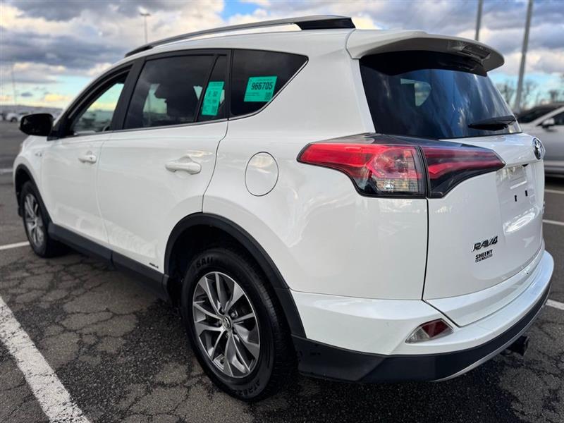 2018 TOYOTA RAV4 HYBRID
