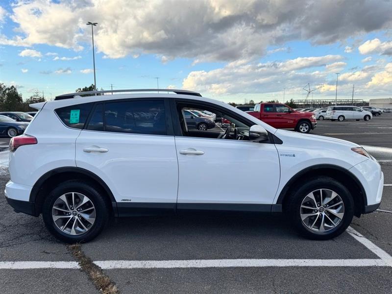 2018 TOYOTA RAV4 HYBRID