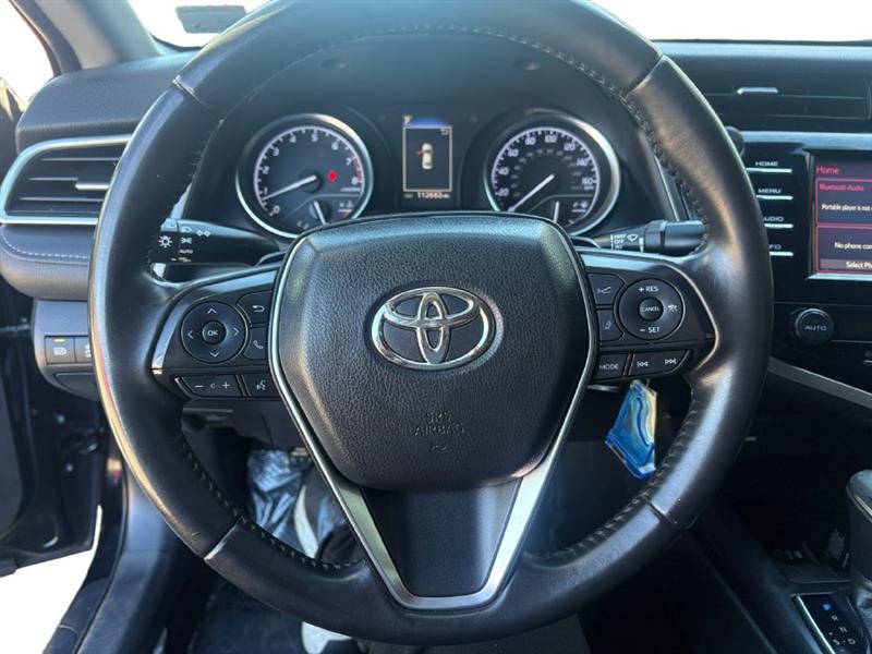2018 TOYOTA CAMRY SE