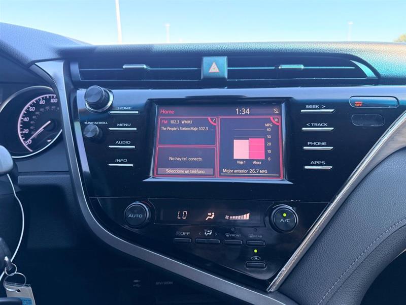 2018 TOYOTA CAMRY SE