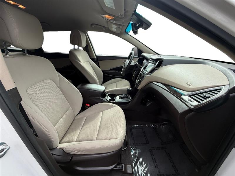 2019 HYUNDAI SANTA FE XL SE