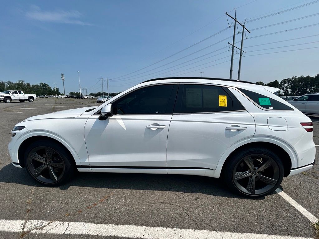 2023 GENESIS GV70 Standard - Photo 9