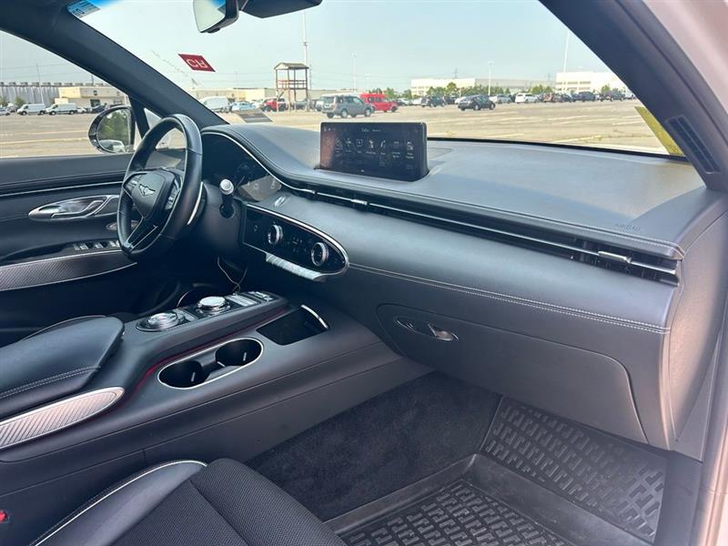 2023 GENESIS GV70 2.5T